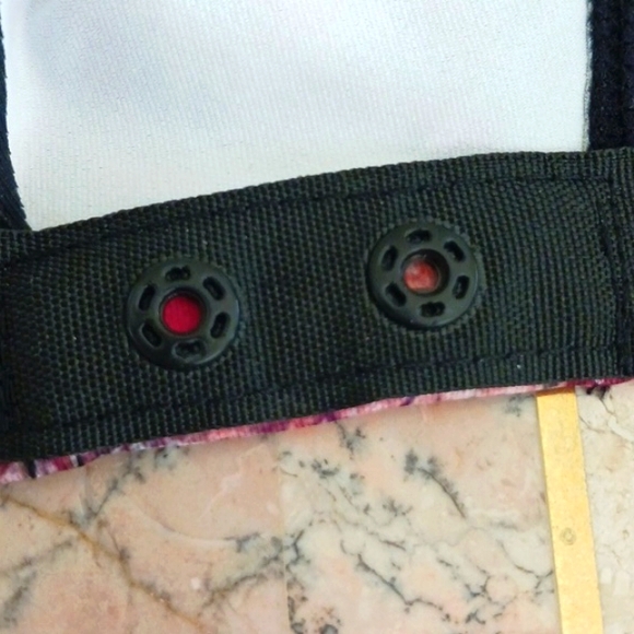 Womens Body Suit, Size Large Multi color,,lined,2 button snap close, New(unworn) - Picture 5 of 9